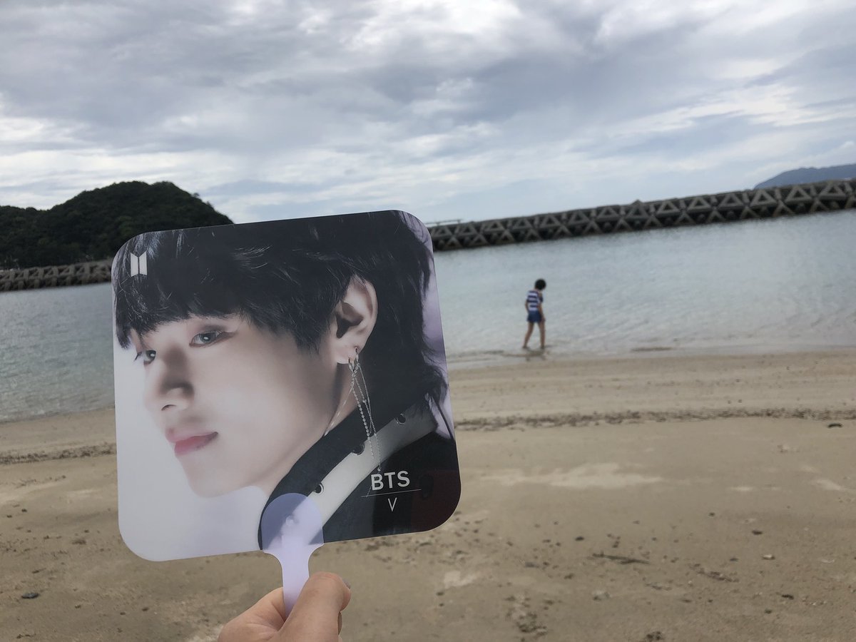 KPOP__Anna's tweet image. 김태형💙💕
 #armyRTした人全員フォロー 
 #BTS 
 #ARMYさんRTorいいねしてくれたらフォローします 
 #海