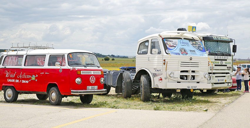 Mi Clásico (@mi_clasico) on Twitter photo Aviones, coches, camiones... en el Festival Clásicos a Motor >>>>> miclasico.com/concentracione… <a href="/clasicosamotor/">Clasicos_a_motor</a> #concentracionesdeclásicos #Valladolid Aviones, coches, camiones... en el Festival Clásicos a Motor >>>>> miclasico.com/concentracione… <a href="/clasicosamotor/">Clasicos_a_motor</a> #concentracionesdeclásicos #Valladolid
