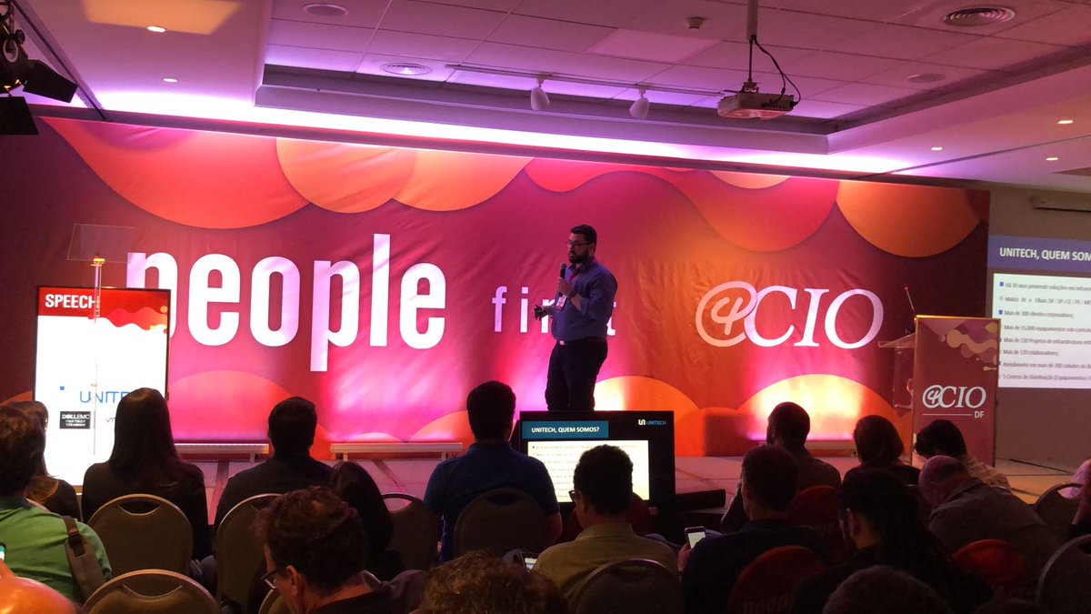 imcx87's tweet photo. Talking about Unitech Momentum and Technology Leadership at CIO Weekend DF 2018! #ITTransformation #IT #GoUnitech #HCI #AllFlash https://t.co/3Ymt3lfYYT
