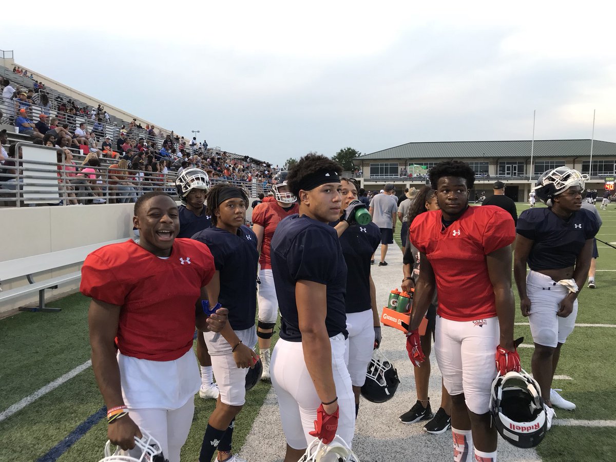 Denton Ryan FB ⭐️⭐️⭐️ tweet media
