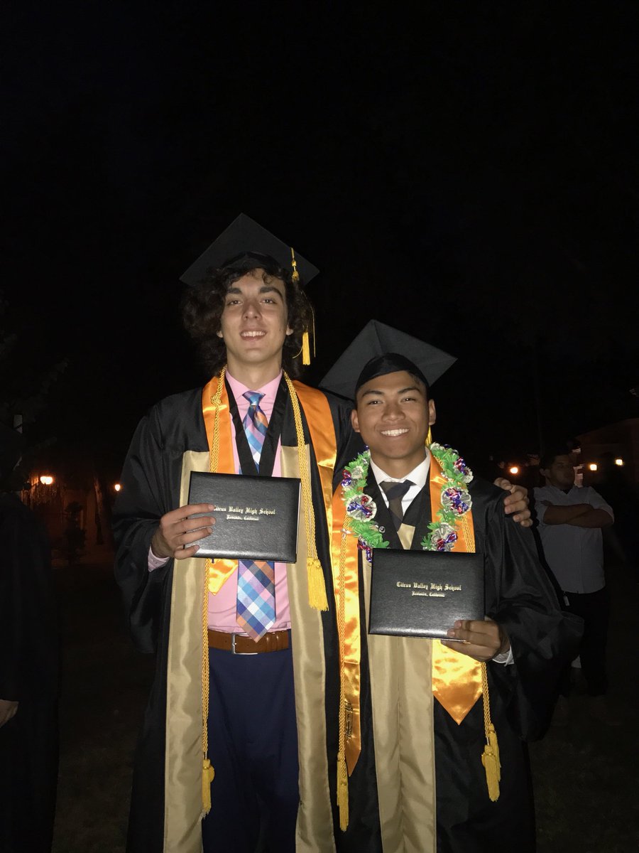 kyleauma's tweet image. Happy birthday buddy @chillviu