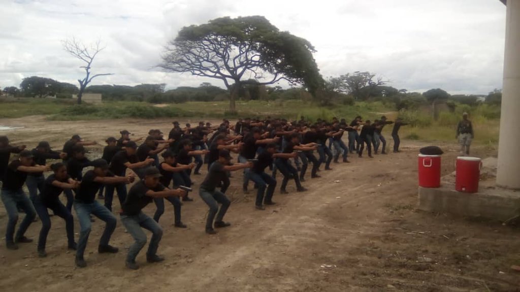 El dia de ayer la séptima cohorte de IP del CEFO UNES ARAGUA  culminó con éxito la SEE donde recibieron instrucción teórico-práctico sobre técnicas básicas de operaciones especiales.