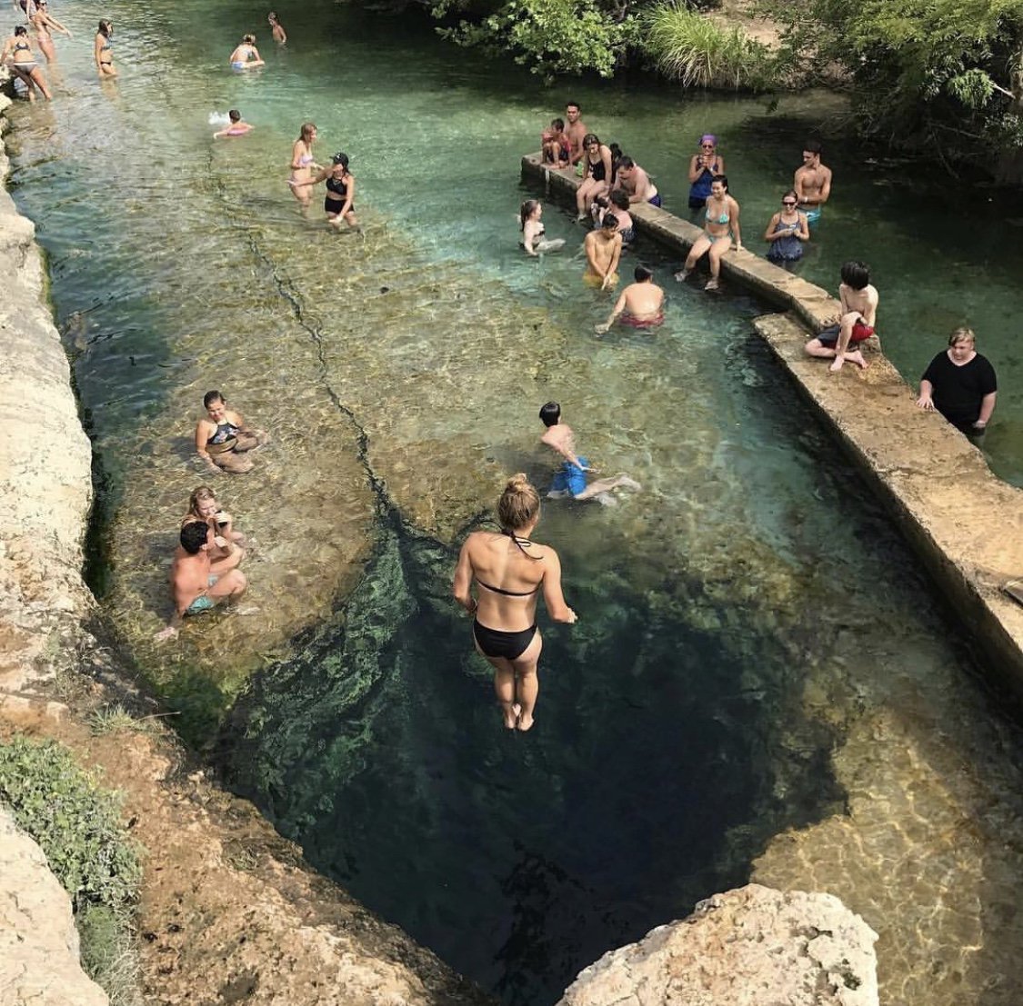 randomcoffeehq's tweet photo. That weekend freedom feeling 🤟🏽 Who would you jump with? Find your ride (jump?) or die on our #beta (sign ups now open!) - https://t.co/Ve5Y0hcg7K
📷: @travel.choices https://t.co/Y8Icfq3wHf
