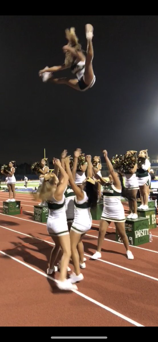 ShhsPep's tweet photo. First FNL of the season was a success https://t.co/5KyVRP7dwC