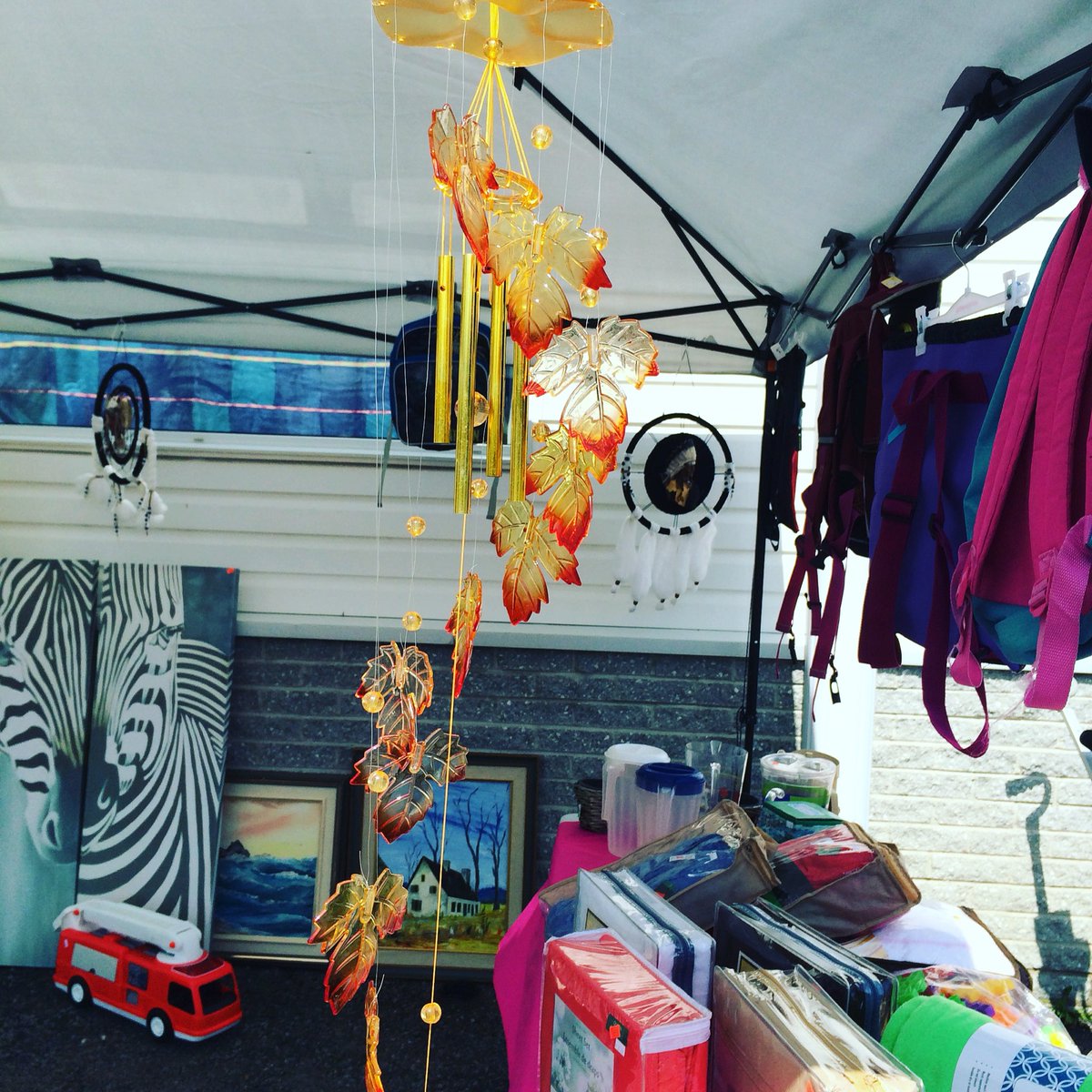 FriperieMM's tweet image. Un son relaxant et inspirant...
#glinggling! #feuille #carillon #deco