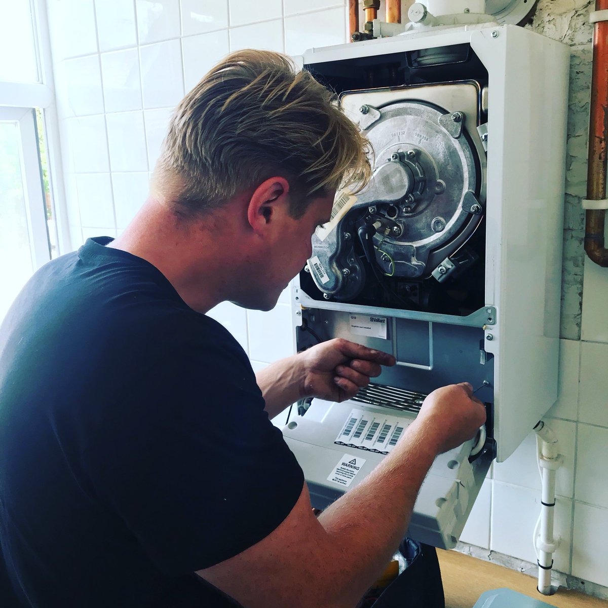 KentPropertyExp's tweet image. Gas Safety Certificates and annual boiler servicing across #thanet #gasengineer  #baxi #vaillant #plumber