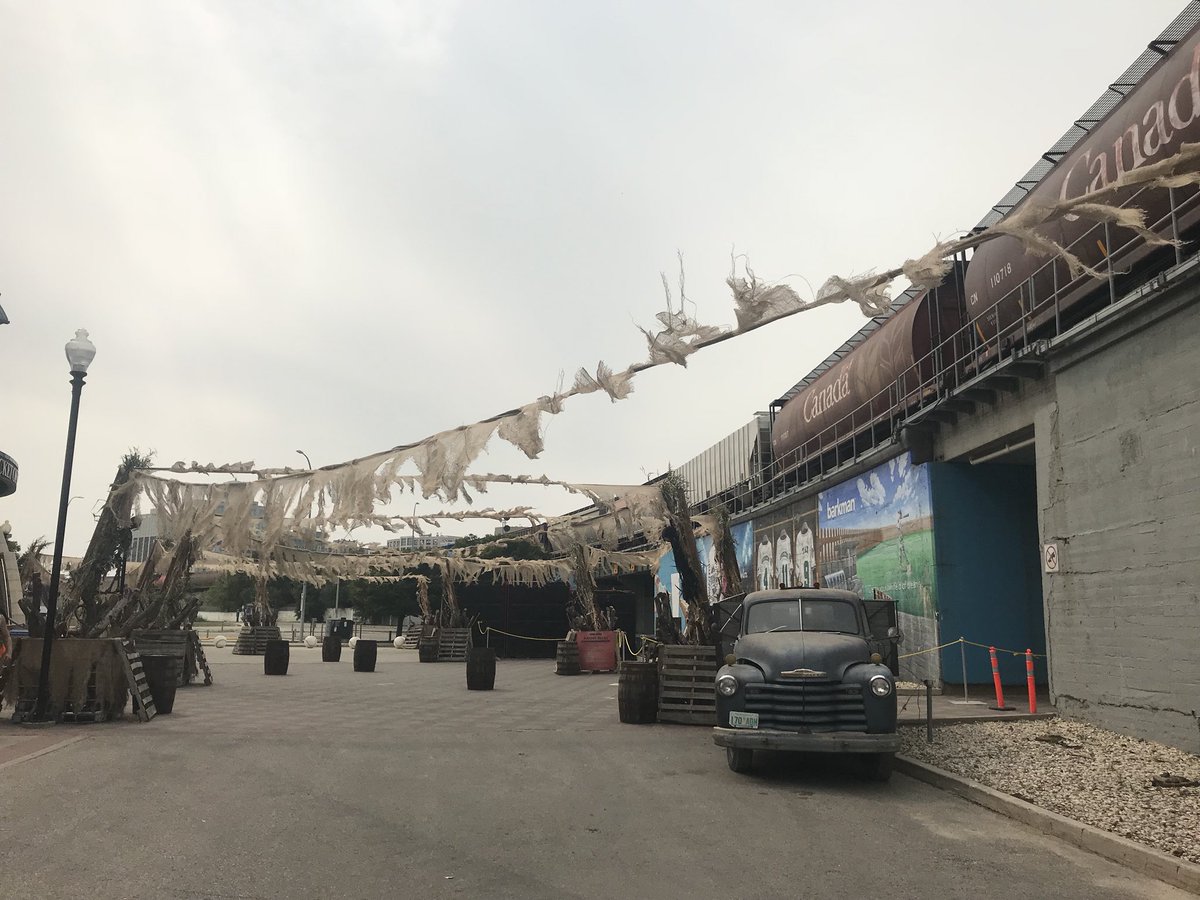 Wpg_Goldeyes's tweet image. .@HeebieJeebieWpg has transformed Shaw Park for Zombie Night! Come check out the displays outside the park starting at 4pm and inside starting at 5pm. Goldeyes vs @SiouxCityXs at 6! Tickets at the box office and Ticketmaster.ca