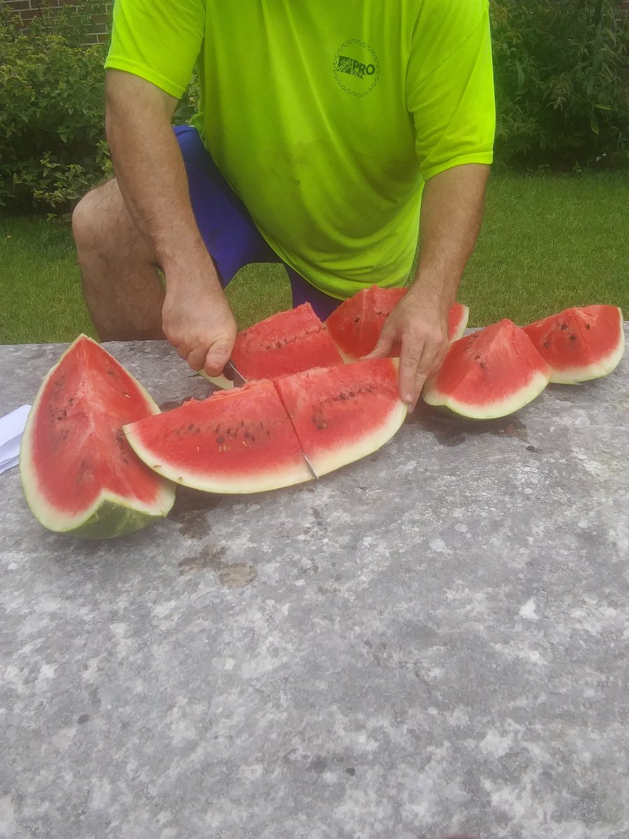 CalebShell2's tweet image. WATER MELLLLOOOOOOOOOONNNEE!!!!