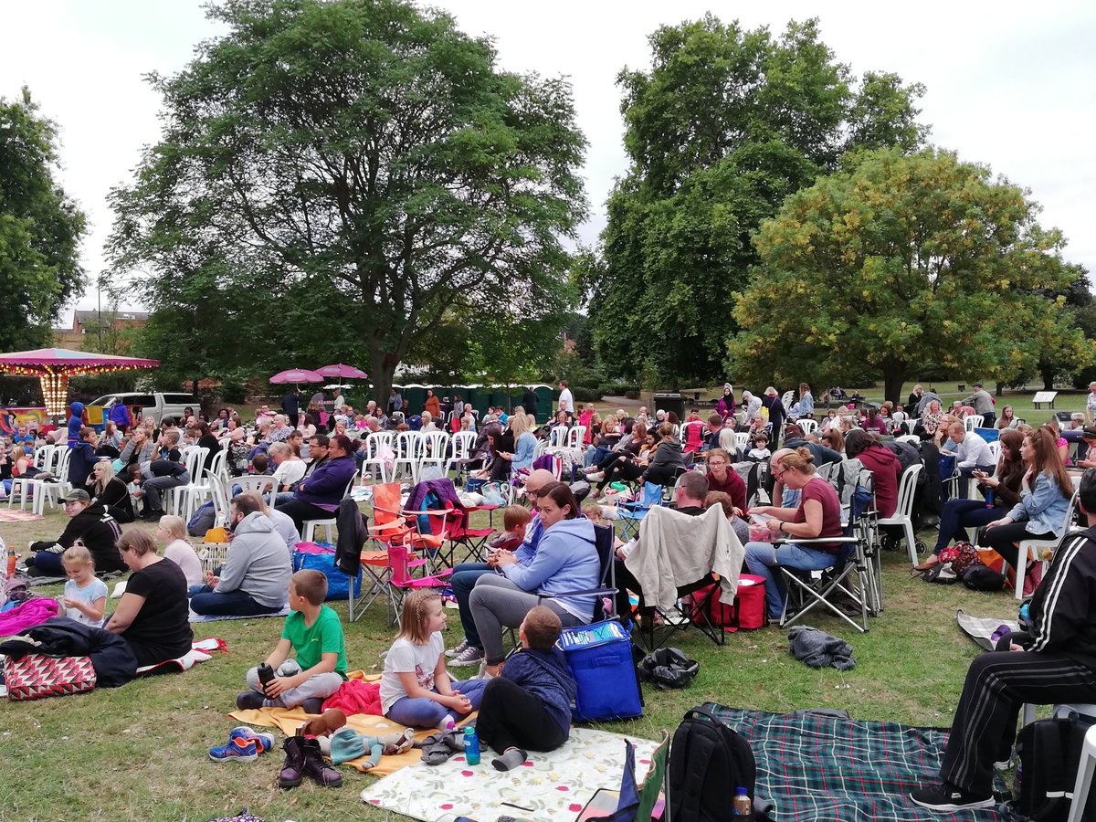 Ros Marks tweet media