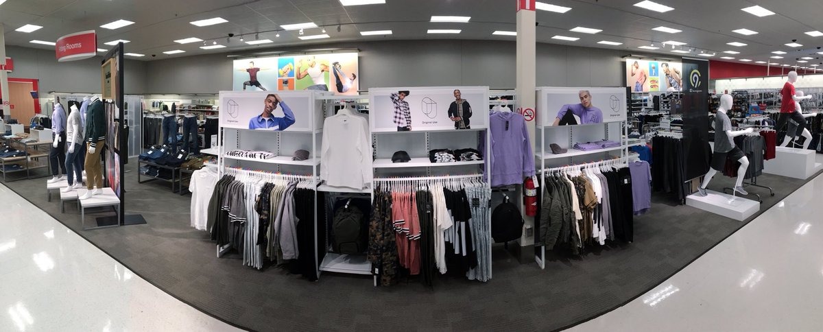 CarlingHale's tweet photo. Original Use.
#targetstyle #originaluse #targetvml #T1542 @Target https://t.co/0ZDQ3Q4WnH