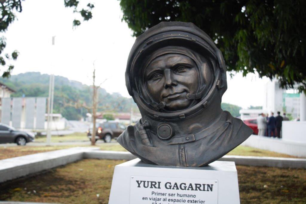 Senacyt Panamá on Twitter "¿Sabías que Yuri Gagarin fue el primer