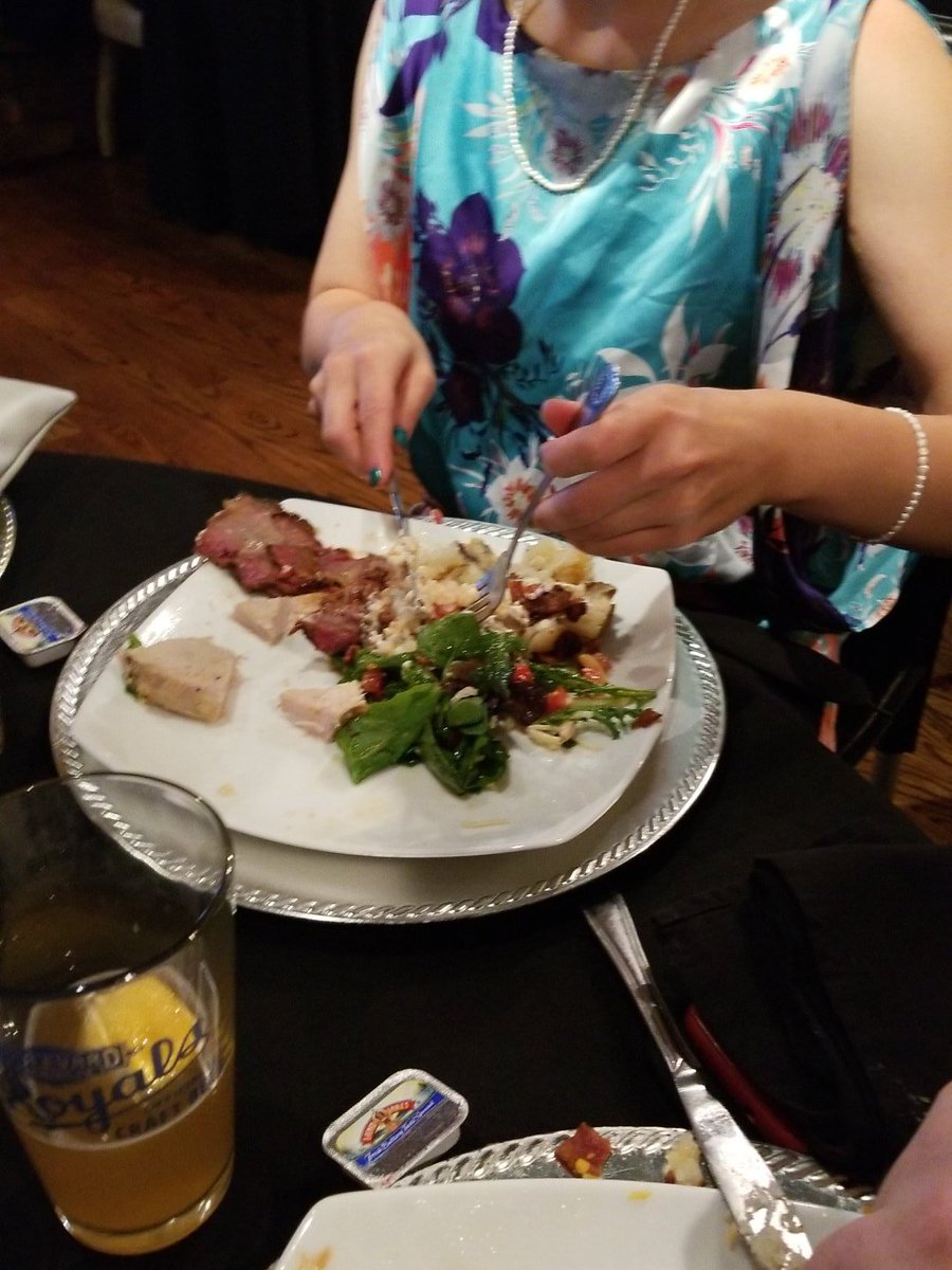 The answer was brisket and chicken. We all failed. Except for anyone who opted for <a href="/CountryCrock/">CountryCrock</a> on their potatoes. #GoodAsGregory