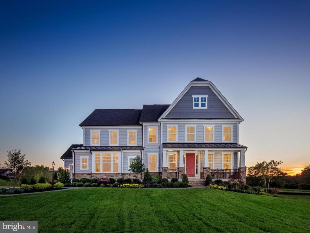 JoyceGebhart's tweet photo. Give your life a fresh boost with a home upgrade. Is this the one?  #homesforsale  https://t.co/ShtcChcAUj https://t.co/4Z6VtBBJZj