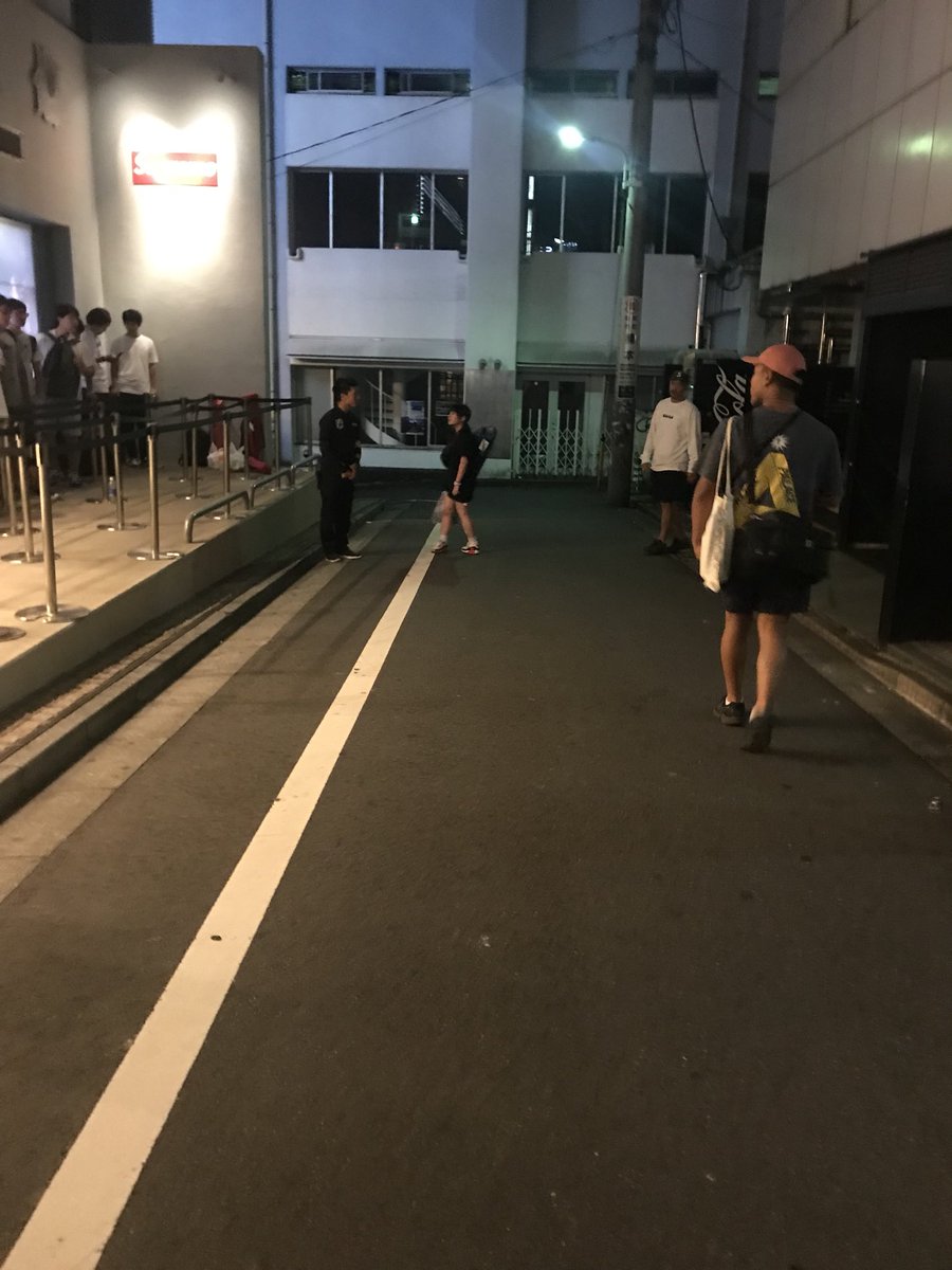 miku tweet media