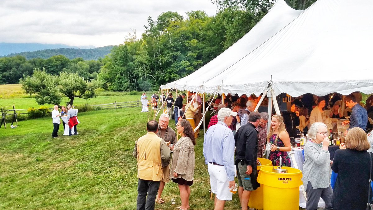 NYSEFSnowsports's tweet photo. Tonight's annual NYSEF benefit. 
#nysefsnowsports #nysef #roadtobeijing #usskiteam  #usa #daretodream #adirondacks #dream https://t.co/ZCxMtEXVQ1