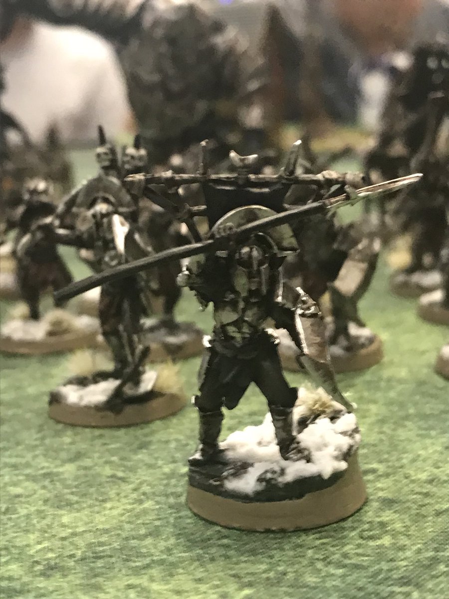 TheMiniNetwork1's tweet image. GUNDABAD HAS AWOKEN😱
📸Credit: @BradleyCobden  
#botfa #azog #hobbit #miniatures #28mm #warmongers