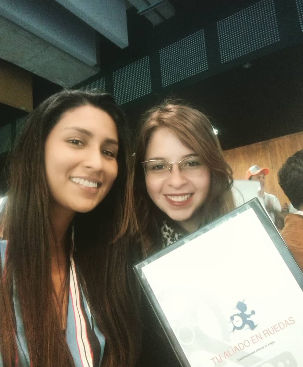 Jenifer_mona's tweet photo. #EmprendiendoEnLaEAN @AdRi_CuBiLloS Tu aliado en ruedas @mojimenez https://t.co/x1I72fgGLC
