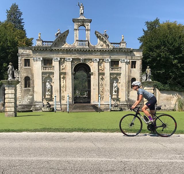 elenamartinello's tweet photo. The beauty of my land! #collieuganei #ridelikeagirl #meridabikes
.
.
#wheelsforladies #womenscycling #girlpower #strongher #cyclinglife #iosonocyclist #igerscycling #cycling #cyclingshots #instadaily #me #cyclingstyle #bikegirls #lovecycling #outsideisfr… https://t.co/fasFulKJjm https://t.co/PRFDYy48cr