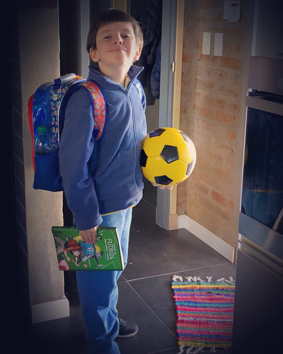 Me voy al cole a festejar el día del niño