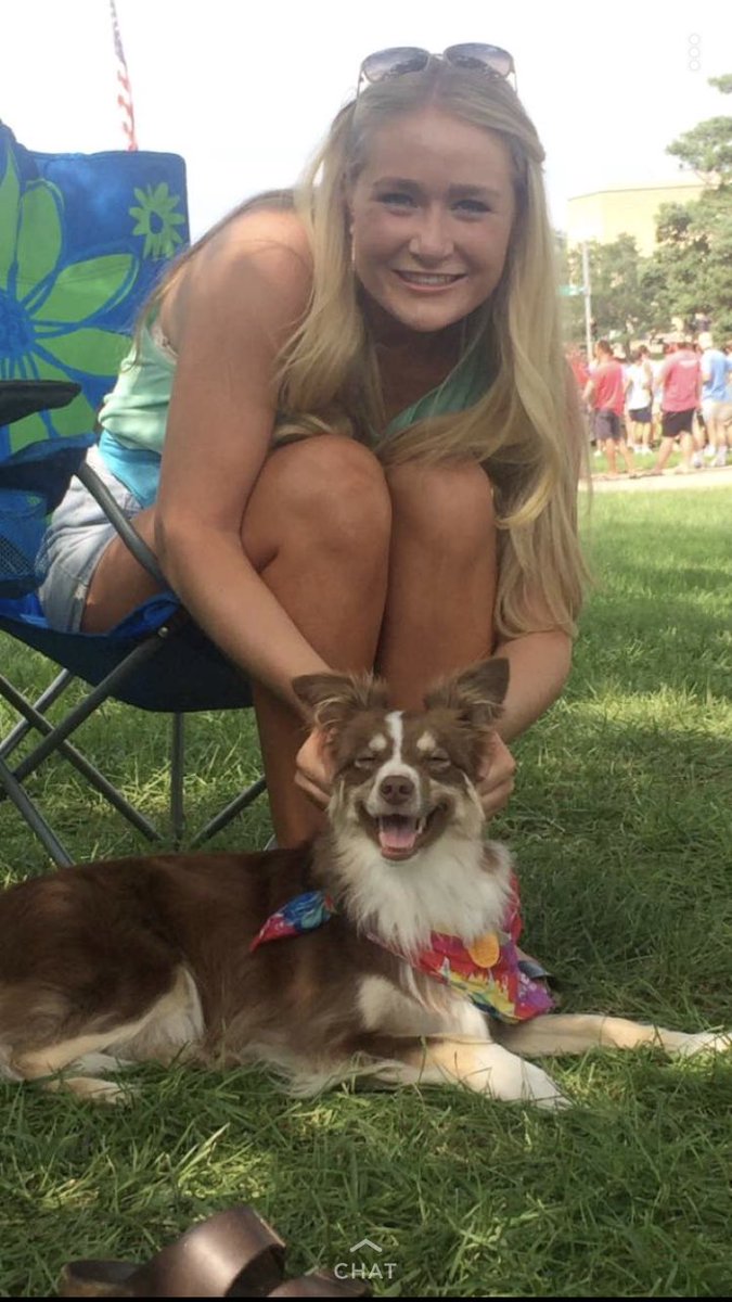 9_rach's tweet photo. When @lyssa_lou96 takes Hosmer to sorority events 😂😂 https://t.co/NrUJPNcrea