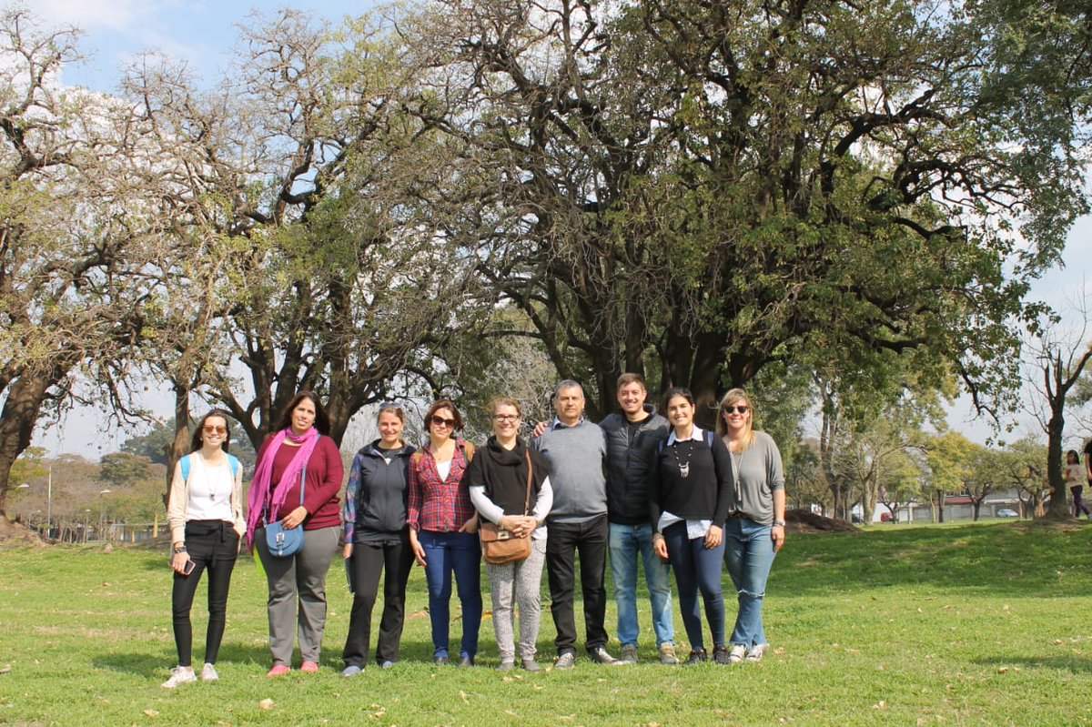 lausinasf's tweet photo. 🌳TALLER DE PAISAJISMO🍁

Cerramos un excelente taller en el Parque Federal, una gran experiencia para poder aportar a la preservación del Medio Ambiente.

Muchas Gracias a todos los que formaron parte de estos encuentros! https://t.co/lgN67o4AMy