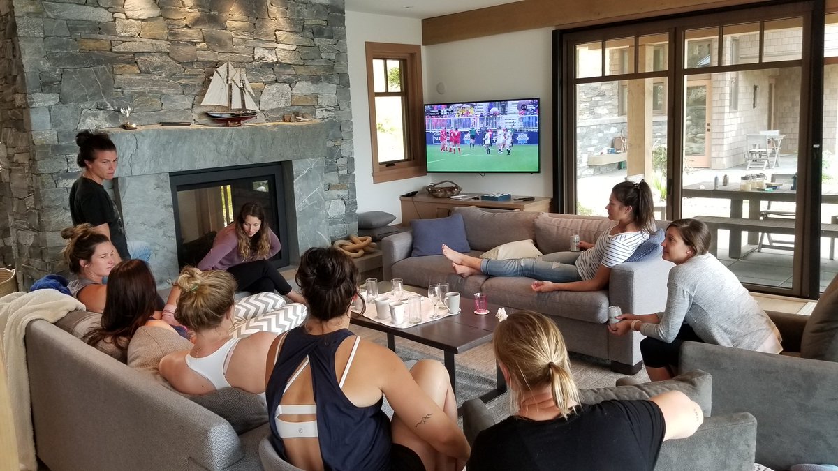 Mandy Marchak tweet media