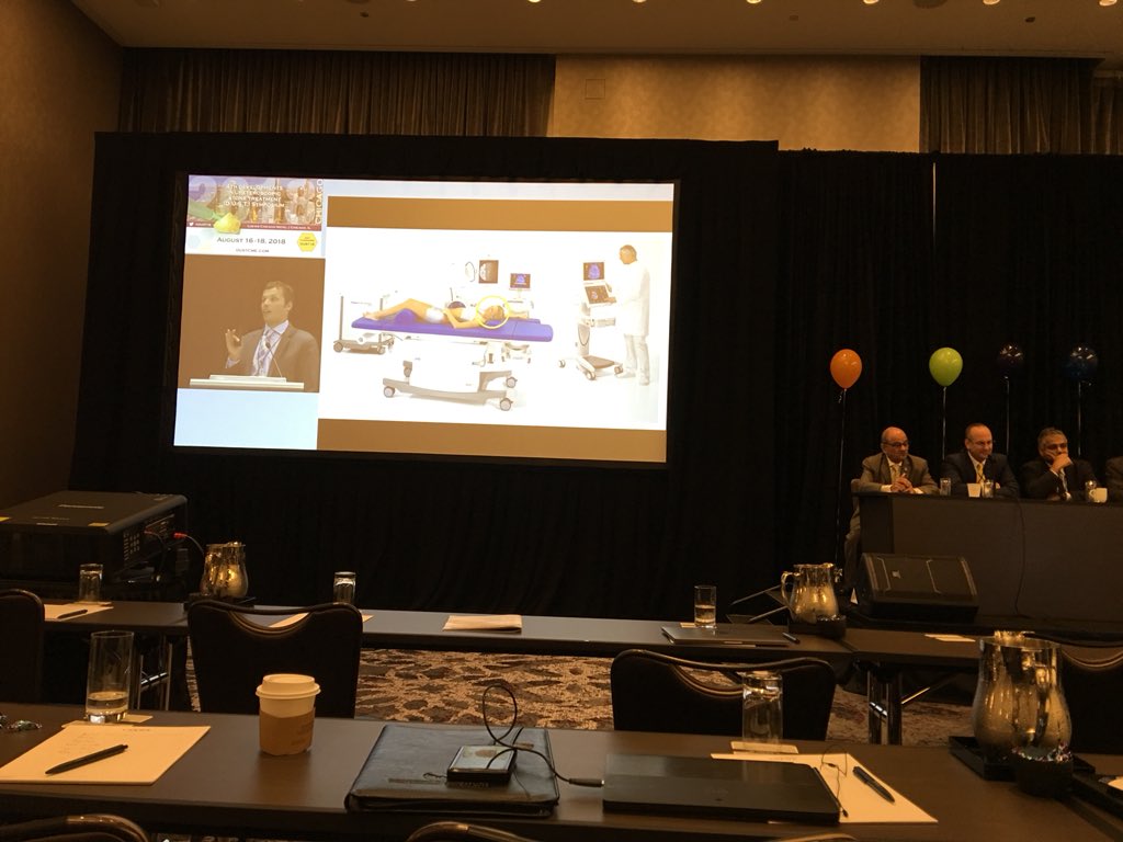 thomaschi8's tweet photo. @peepeeDoctor @JodiAntonelli @endourologyccf @MattBultitude @caseydauw @DrMaheshDesai4 @lipkinmi and Bradley Schwartz- going for the jugular during balloon debate at #DUST18! ESWL for the lower pole 2.4 cm stone just isn’t going to cut it, even if symptomatic. Sorry @caseydauw... https://t.co/3yPjheQ2sW
