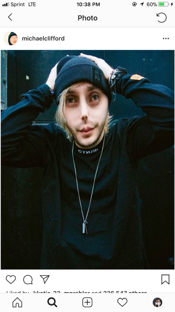 stretchsos's tweet photo. @Michael5SOS https://t.co/ek0TCPO5Cz