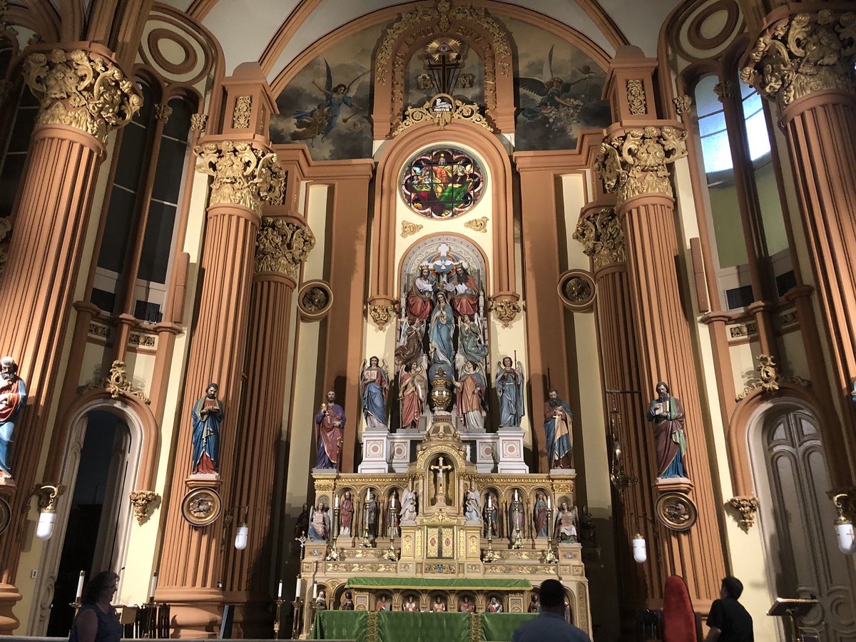 3DMediaVR's tweet photo. St. Mary of The Assumption in New Orleans https://t.co/CxUJ8JMWAU
