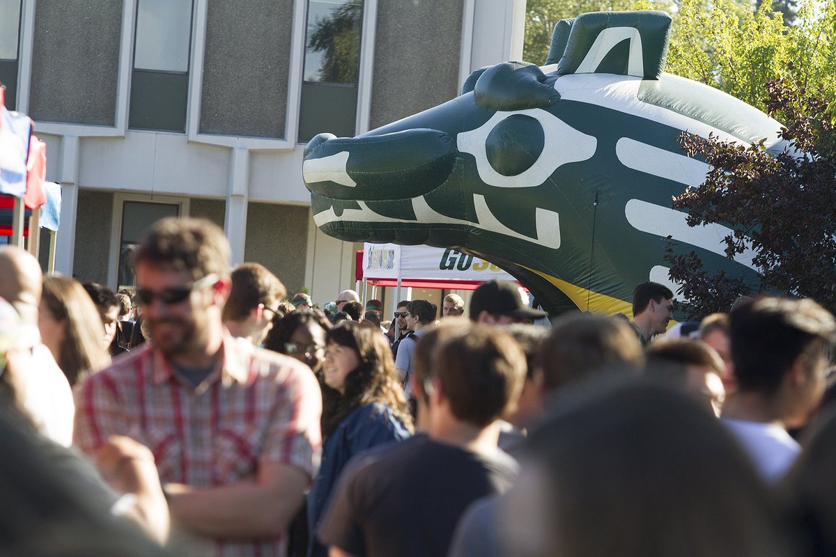 uaanchorage's tweet photo. Just ONE WEEK until Campus Kick-Off! Who's ready? #UAAkickoff #uaa #alaska #anchorage #collegelife https://t.co/xcmP5l7m1y