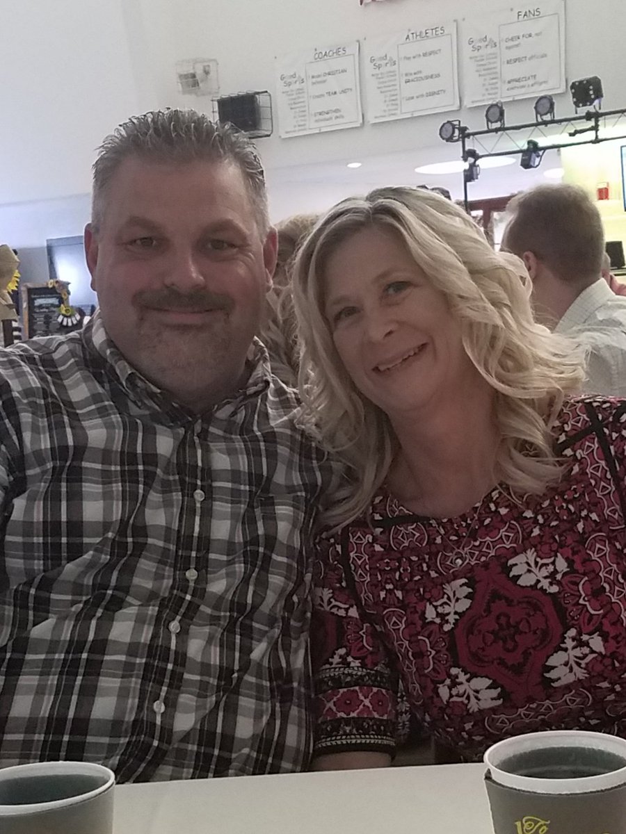 feller_mike's tweet photo. #hammeredwiththehammers https://t.co/KjJyjc58lL