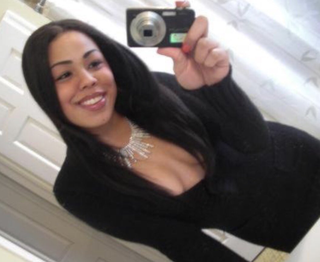 U are one of the people that helped me through a rough time I found out a  month ago I had cancer and I been watching u since I was younger I was gonna end my life but I went on twitter and ur post n how enjoy life n stand up for bullying help me thanks so much 😓 <a href="/JUDiJAiKRAZi/">🎱ℐudi ℐai 🧜🏼‍♀️</a>