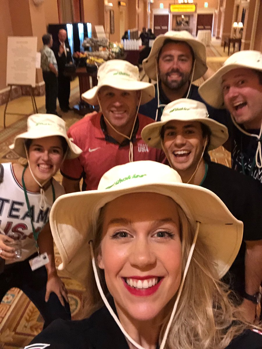 tylertgeorge's tweet photo. The @ShakleeHQ #PurePerformanceTeam has zero fun together. Having a blast at the 2018 Global Conference in Vegas! #shakleeathlete #ourtimeisnow https://t.co/3B3TQVjW8z