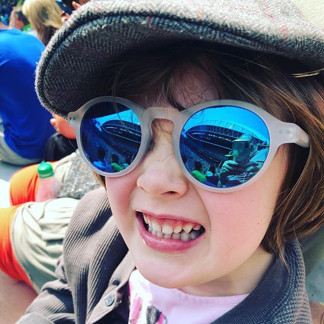 GreyCoopre's tweet image. My Friend at the Sounders game. #sunglasses #washingtonstyle #popoincarnation ift.tt/2L5GP3d