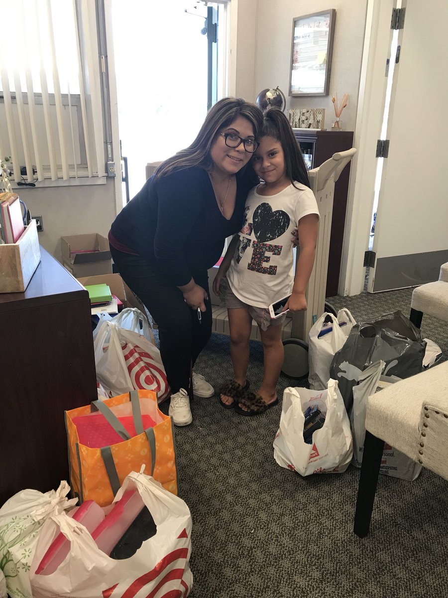 We have such a wonderful parent community <a href="/dorsaeagles/">dorsaeagles</a>. A huge thank you to the Rojas Family for their generous donation of school supplies!!  <a href="/AlumRockUnion/">Alum Rock Union</a> <a href="/alumrockedtech/">Jason Sorich</a> <a href="/mervateach/">Mervat Aly💻🔎📖✏️</a>