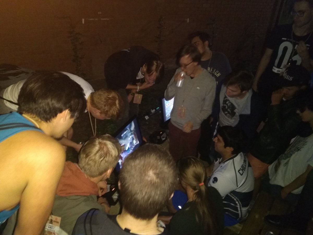 n0namedguy's tweet photo. Street melee at Heir V. Thanks @EON_gamingHD https://t.co/t6SSQeeMOo