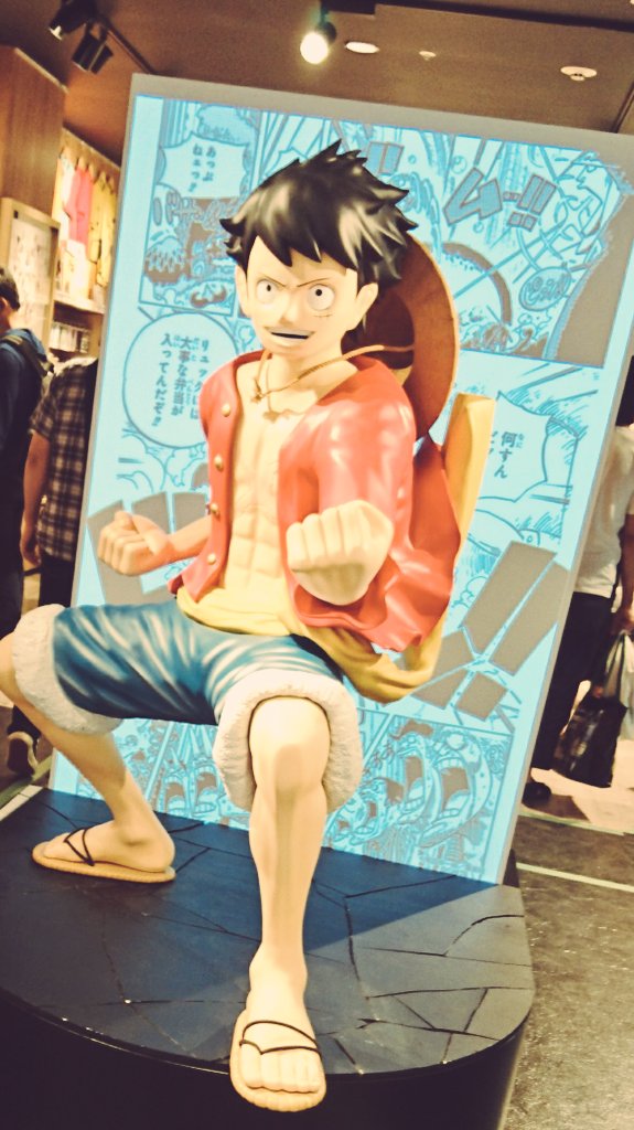 芥見せんせの色紙見に仙台のジャンプショップ行ってみたらワのパズルあった!この見開きは嬉しい～～ 