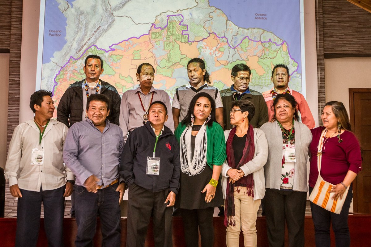 Avaaz_News's tweet image. WOW! Indigenous leaders just announced a bold plan to save the Amazon. This is a huge step forward for protecting half of our planet. Full story here: avaaz.org/AmazonCorridor #CuencaAmazonica