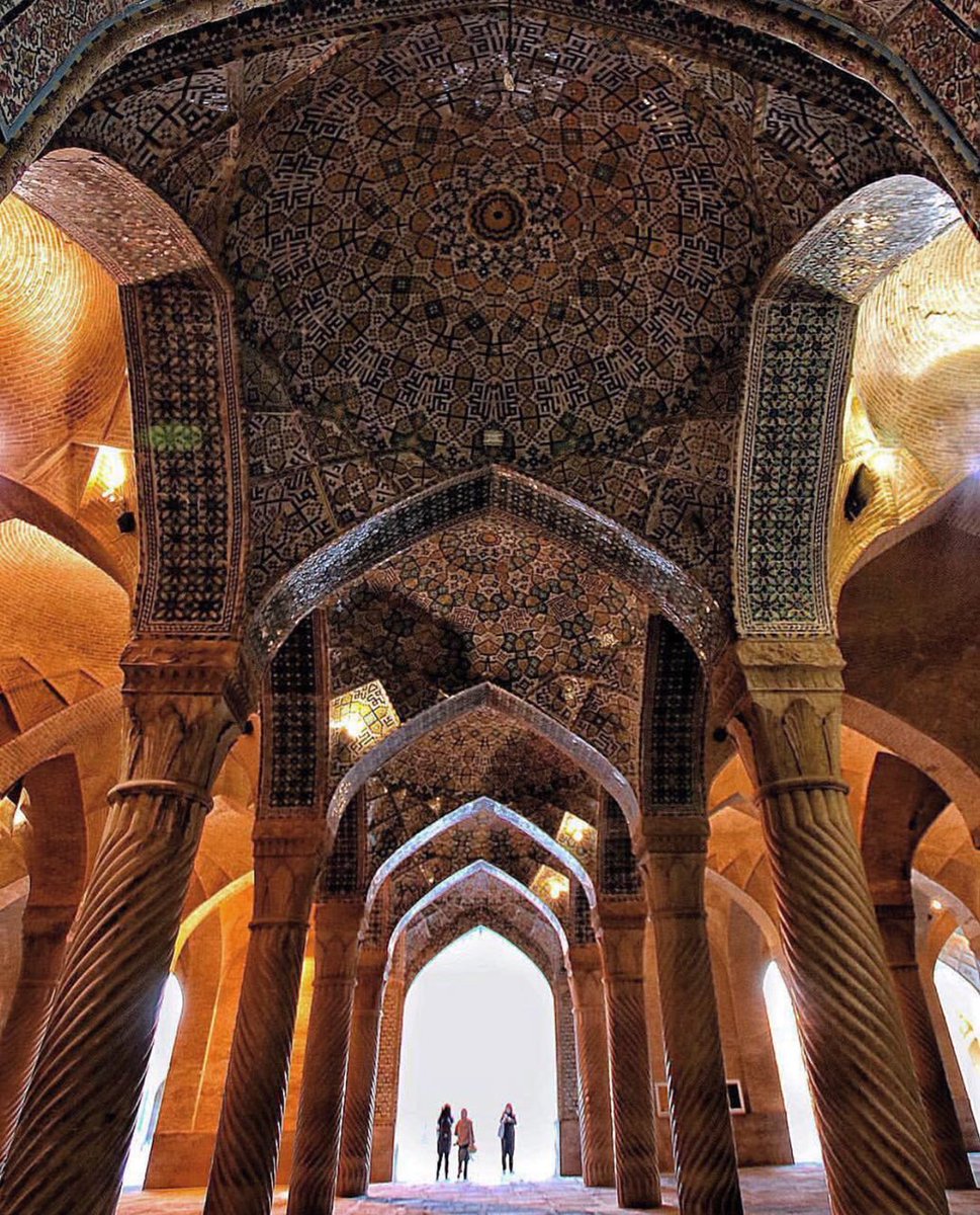 ZolfaMoeil's tweet photo. The #Vakil_Mosque in #Shiraz, southern #Iran,situated to the west of the #Vakil_Bazaar is just such a #holy https://t.co/qVCKF32ZUP of the most important #artistic and historical buildings,which have remained from the #Zand period
#mustseeiran #travel #realiran #searchingforiran https://t.co/qNpNaxWwm4