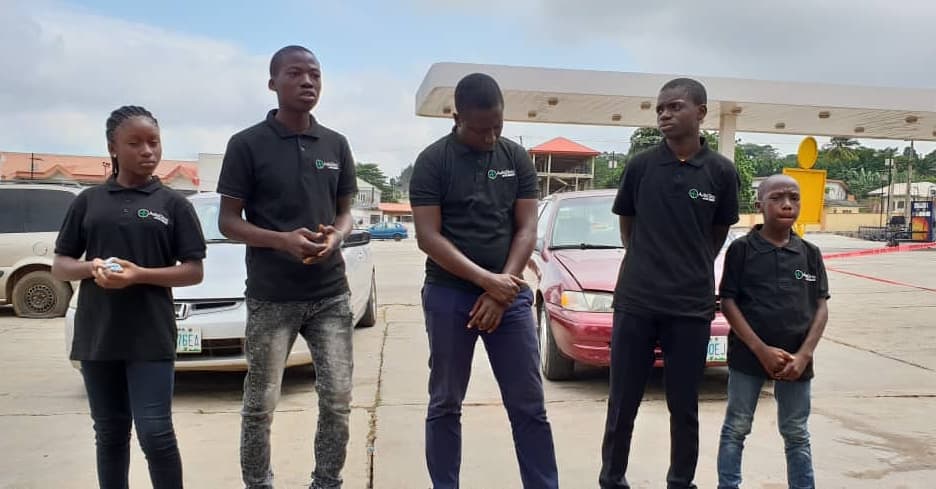autoclinicng's tweet photo. For the kids, it was a dream come true... For us, it remains a lifelong passion for making trained and empowered individuals out of the younger generations.
The Teen mechanics of our Summer Vacation Training for teenagers during the closing ceremony...
#ibadan #autokids #cars https://t.co/166GKoHIct
