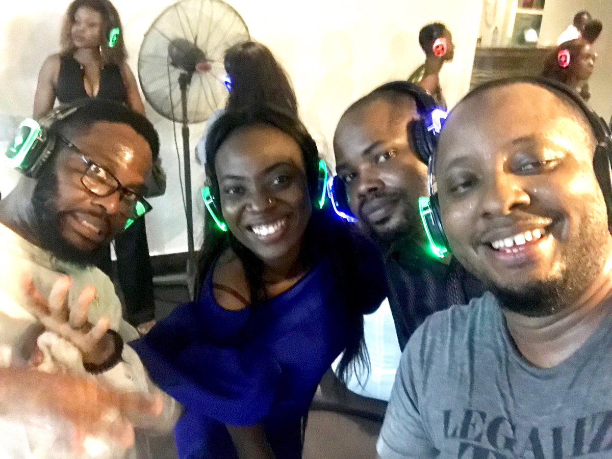 gabby3zero's tweet photo. @robyekpo | the awesome @mayowaLambe | @okoho_eyo #yourstruely #mypeople #partyforthelifeofyourparty😜powered by @SoundActiv3 #lit #goodpeople #madfun #madRob #pitch&court https://t.co/ZYKbVL7LDQ