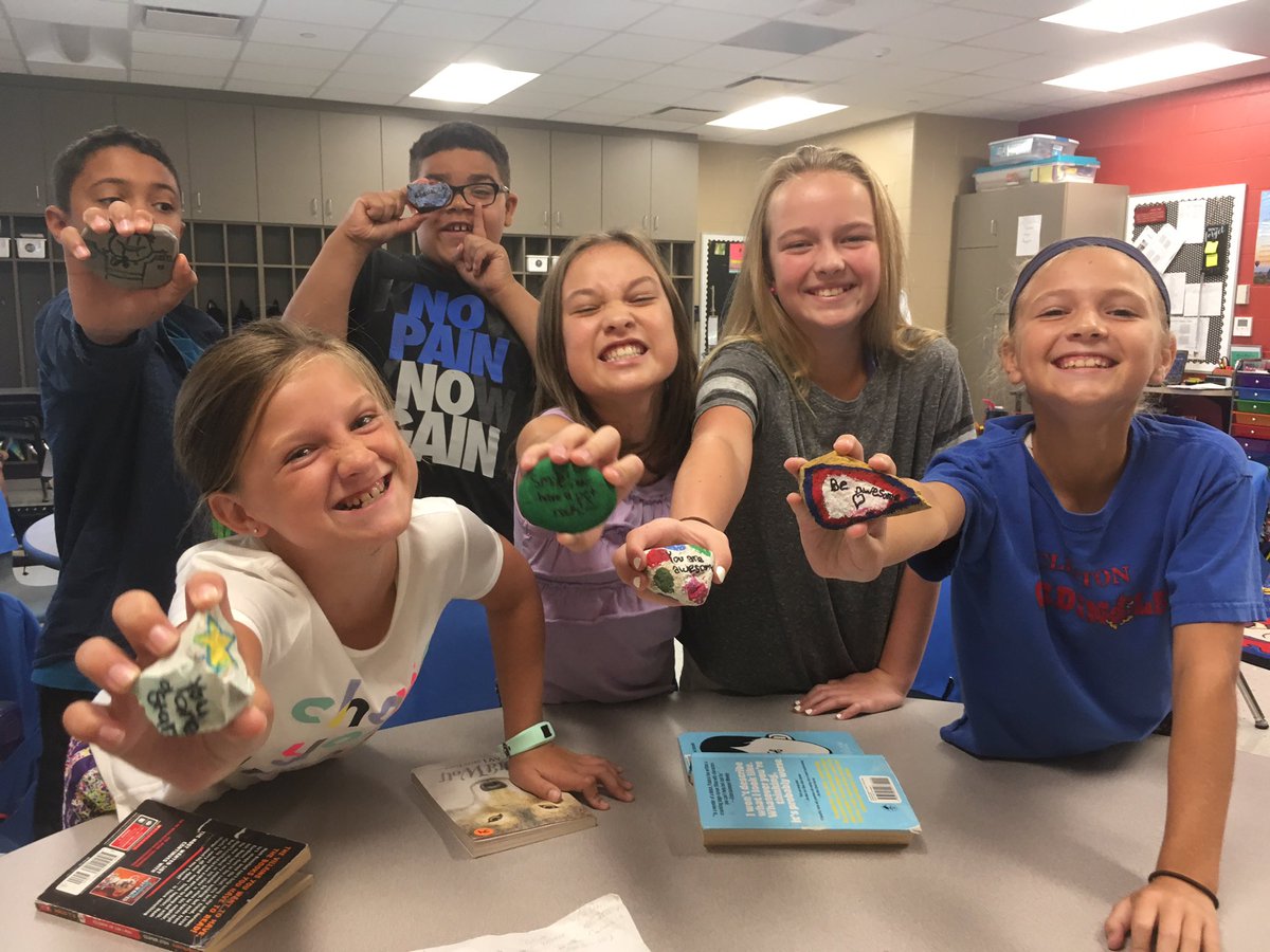 5th grade students <a href="/BeulahRalphElem/">Beulah Ralph Elem</a> are sending out ripples of kindness with #BEUrocks We are hoping to see this ripple through our neighborhoods and into our community! #BEUrocks if you find one, re hide it, or make your own to hide!!! Thank you for choosing kind!