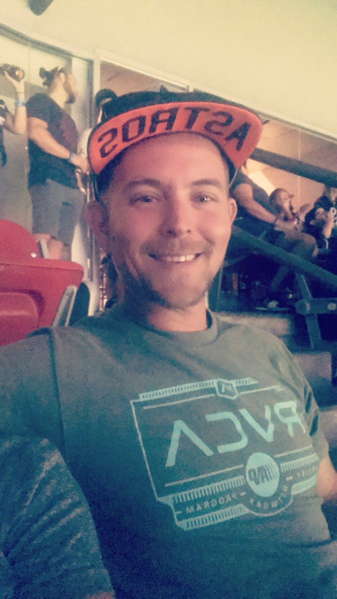 Alazae713's tweet photo. #TexansMemories #LetsGeauuxxx #WinningThisContest 🏈 https://t.co/O6eW5hWxoJ