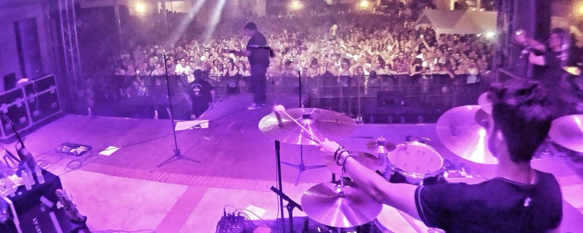 _AndyyLucas_'s tweet photo. Cuanta gente Dios mío. https://t.co/oiyITPubct