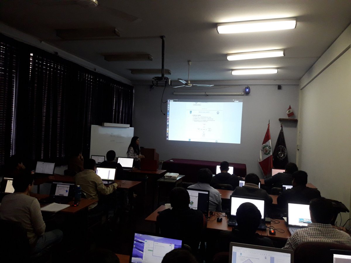 Ferdinand1810's tweet photo. Computational Hydraulics with #openTelemac.
Curso de invierno en el Lnh_uni, Lima, Peru. https://t.co/niUwyZY4ZA