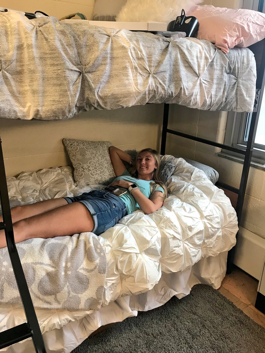 tharsh17's tweet photo. A new kind of “First Day of School” picture...tOSU 2018 Move-in Day...our lives will be different.  So proud! https://t.co/ES7g49cgap