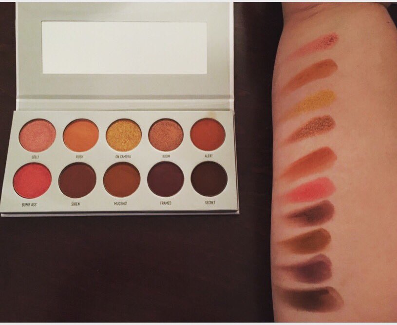 BBTLMUA's tweet photo. Ring the Alarm🚨 @Jaclynhill @MorpheBrushes #fortheloveofmakeup #wakeupandmakeup #morphebabe #MorphexJaclynHill #jaclynhillvault #blendbetweenthelines https://t.co/OX4SlRV1Y1