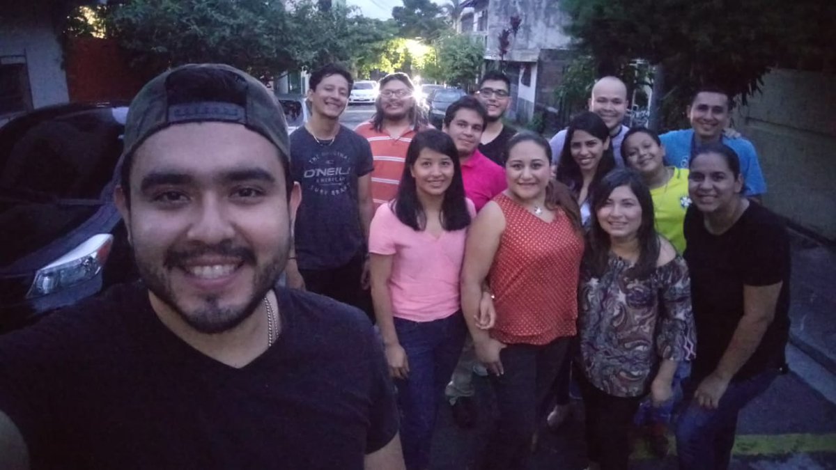 J25SantaTecla's tweet photo. Toma las armas de la Fé para estar cada momento cerca de Dios. Honra, Ama y Agradece al Dios que te eligió para ser cosas grandes de ti. 
@PastorVladimir @EsmeraldadeRiva @compazJ25 https://t.co/txFVvUnTb9