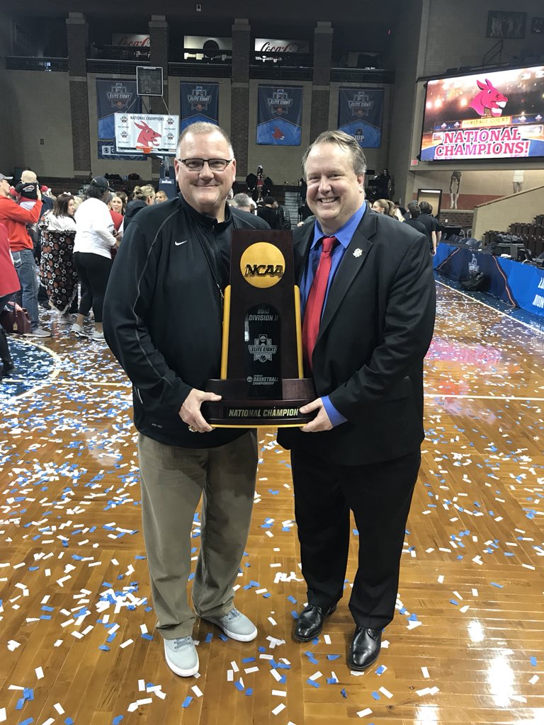 hoopsbynick's tweet photo. @ghassler Hassler + Fleming = Great Podcast
#HassCast #GabnWithGreg https://t.co/l5thNsFNe4