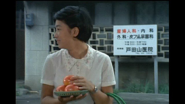 ট ইট র コロンボ総統 おさな妻 第１話 高校生女房とは １９７０年１０月２日 放送 より 遂に電話帳で発見 叔母 春川ますみ の美容院から近いぞ 数年前まであったのに すれ違いやね ﾟｰa ﾎﾛﾘ 格子状 の意匠がオシャレだなぁ 玲子